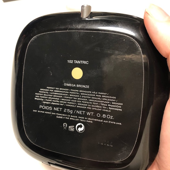 Marc Jacobs bronzer - Picture 3 of 3